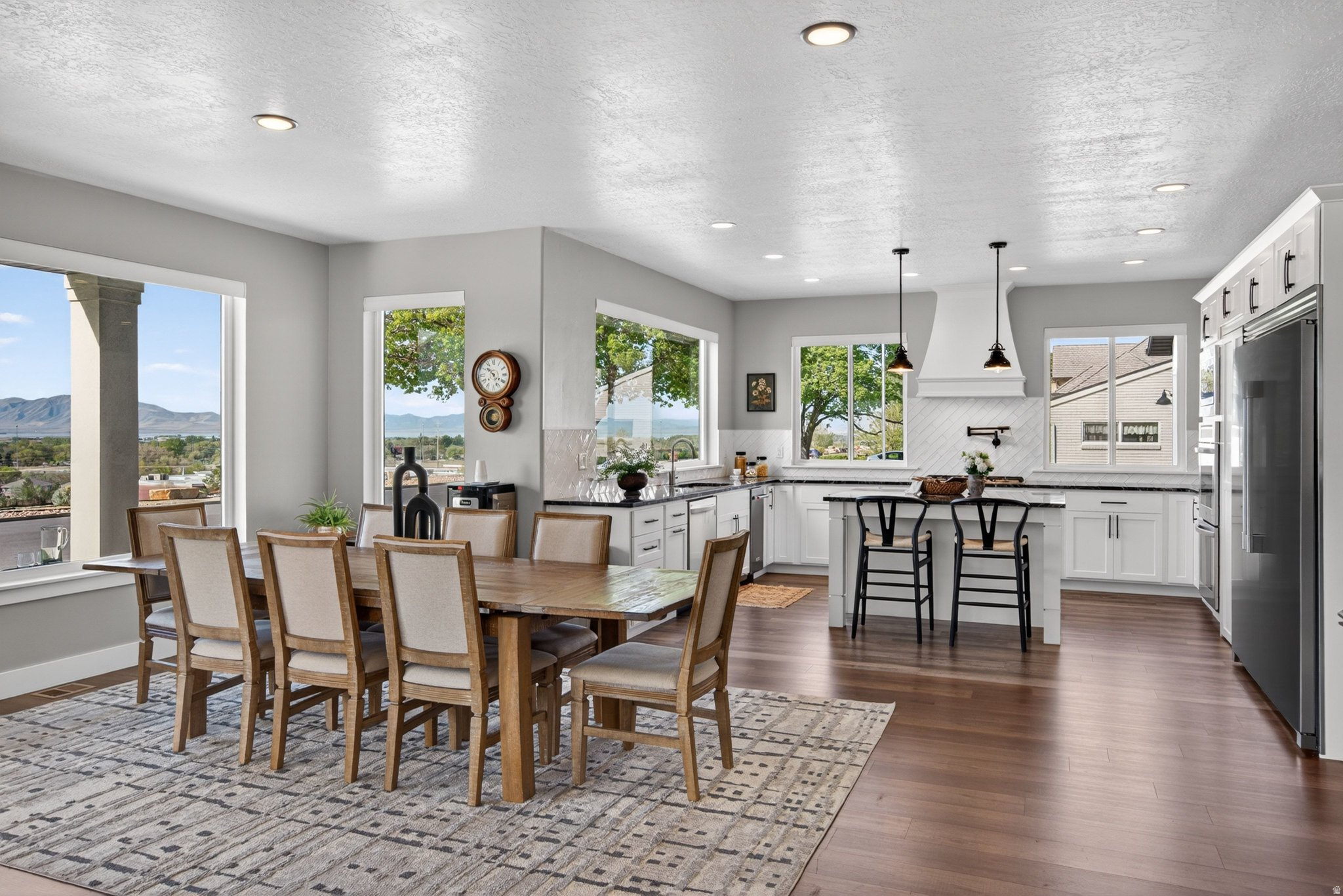 PROVO HEIGHTS - Residential