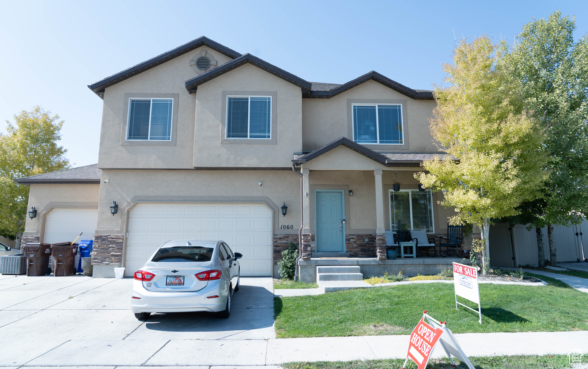 AUTUMN RIDGE - Residential