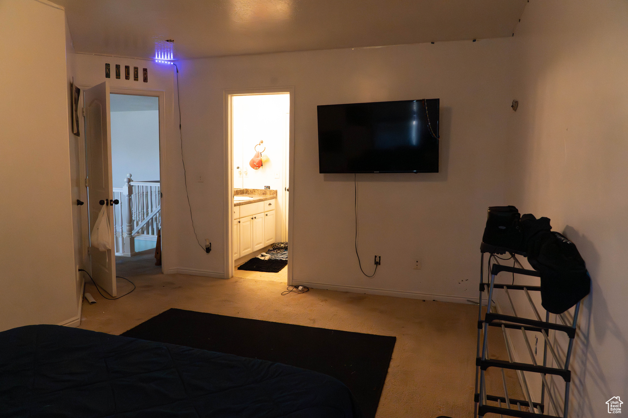 AUTUMN RIDGE - Residential