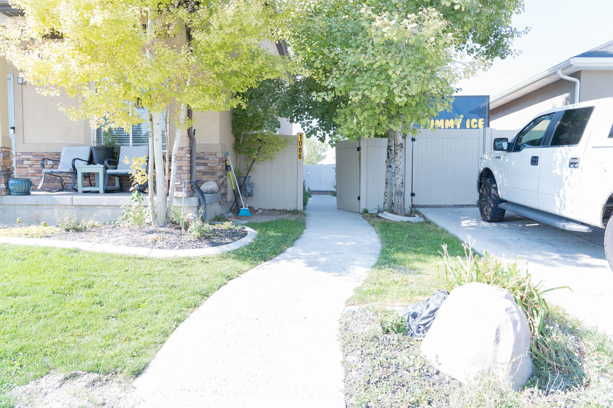 AUTUMN RIDGE - Residential