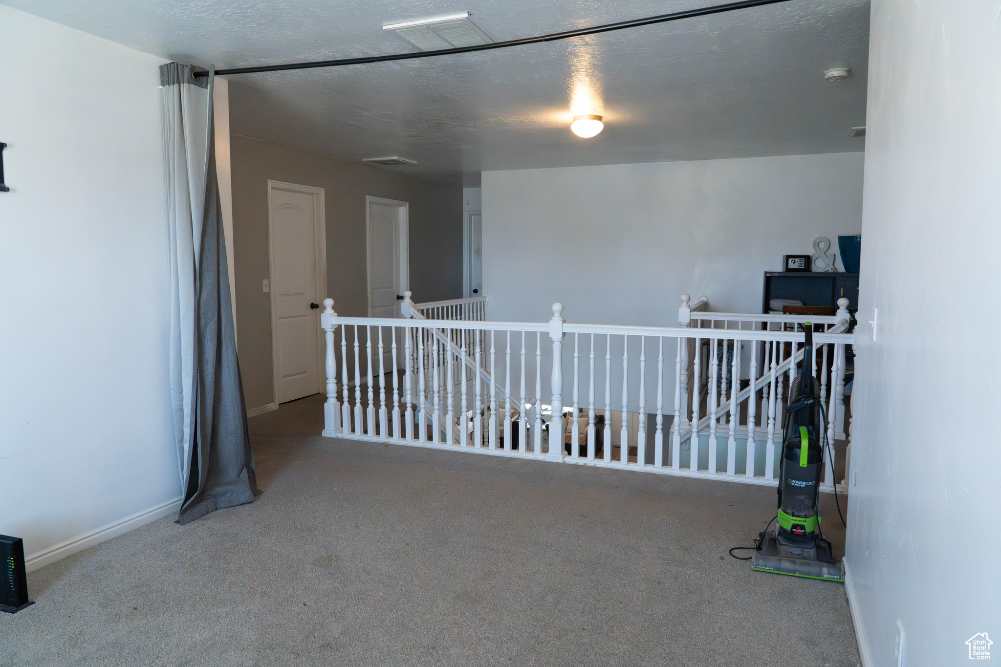 AUTUMN RIDGE - Residential