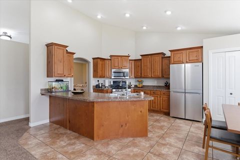 Tiny photo for 4521 W 5625 S, Hooper, UT 84315 (MLS # 2151138)