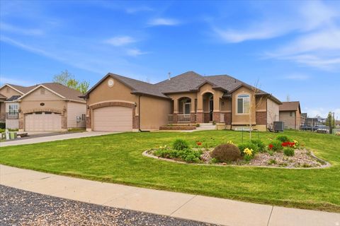 Photo of 4521 W 5625 S, Hooper, UT 84315 (MLS # 2151138)