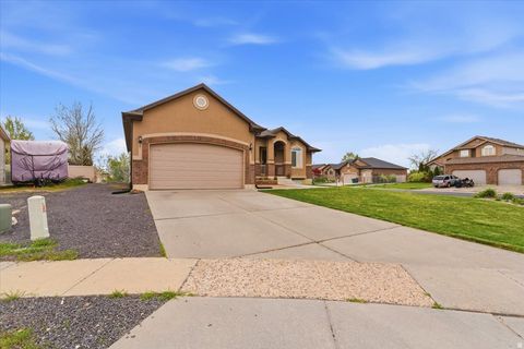 Tiny photo for 4521 W 5625 S, Hooper, UT 84315 (MLS # 2151138)