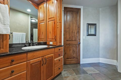 Tiny photo for 13456 S AINTREE AVE, Draper, UT 84020 (MLS # 2152960)