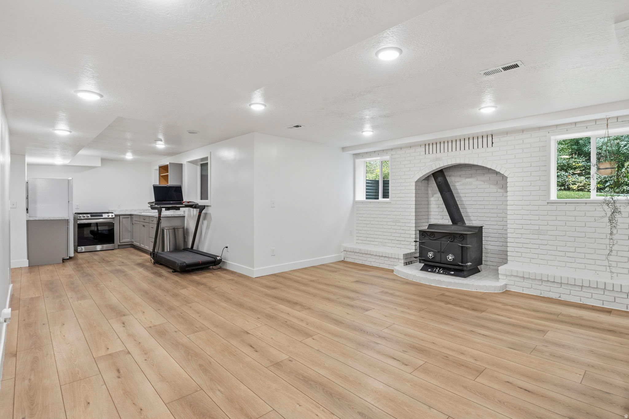 SHERWOOD HILLS - Residential