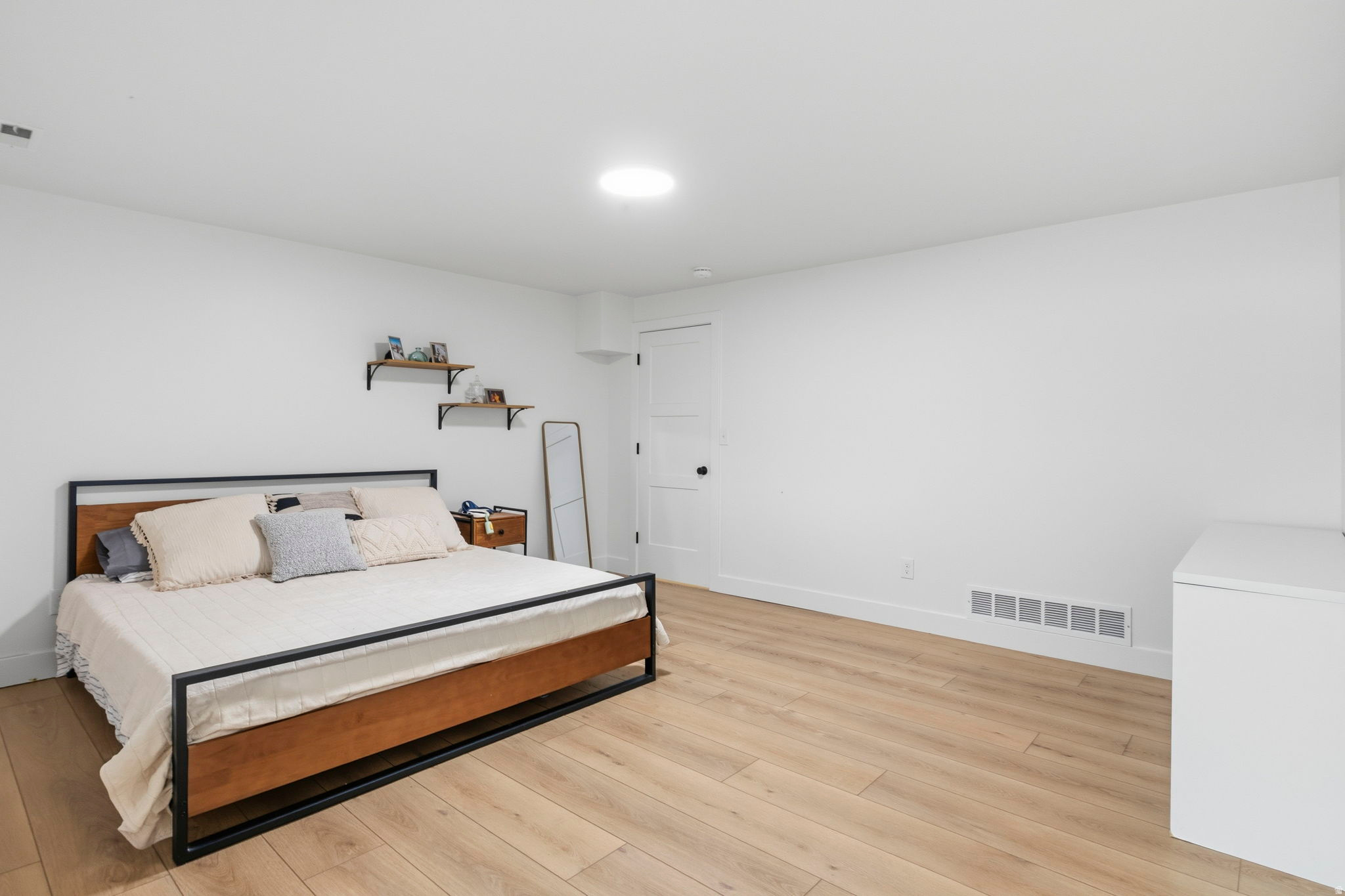 SHERWOOD HILLS - Residential