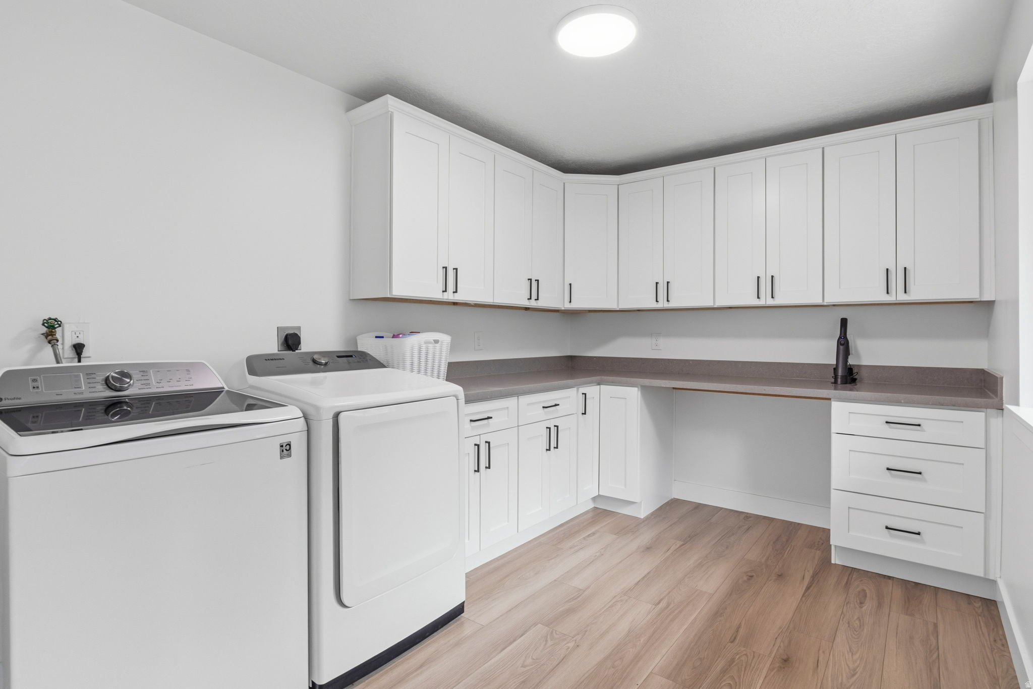 SHERWOOD HILLS - Residential