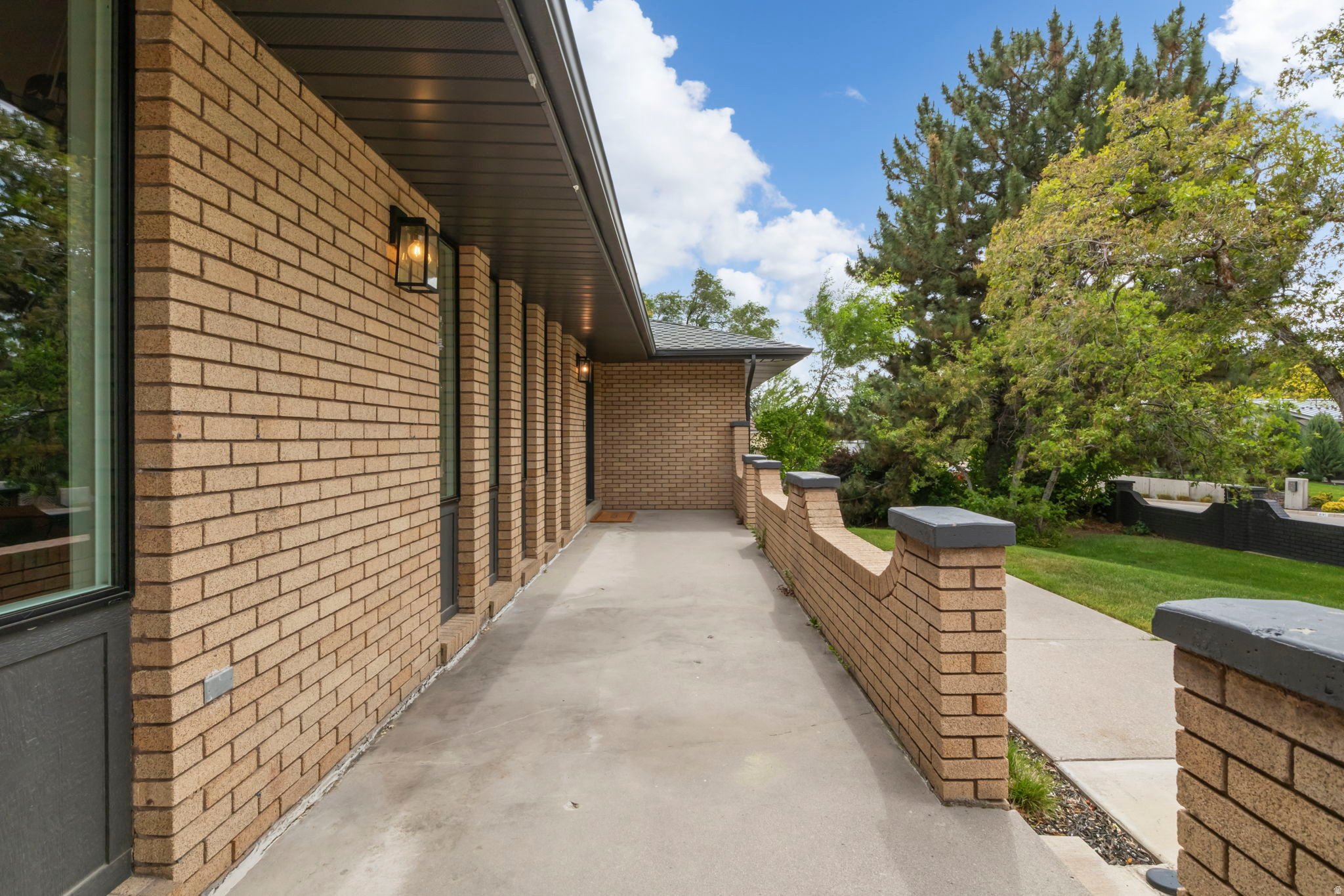 SHERWOOD HILLS - Residential