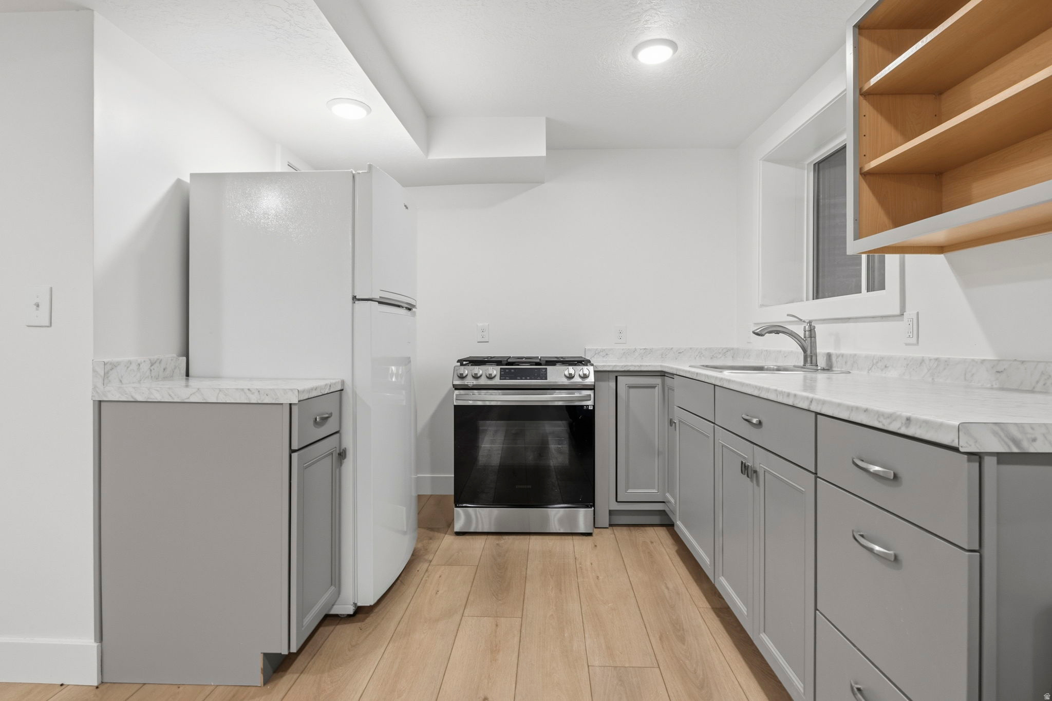 SHERWOOD HILLS - Residential