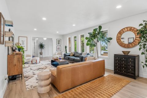 Tiny photo for 4150 DOVER LN, Provo, UT 84604 (MLS # 2160913)