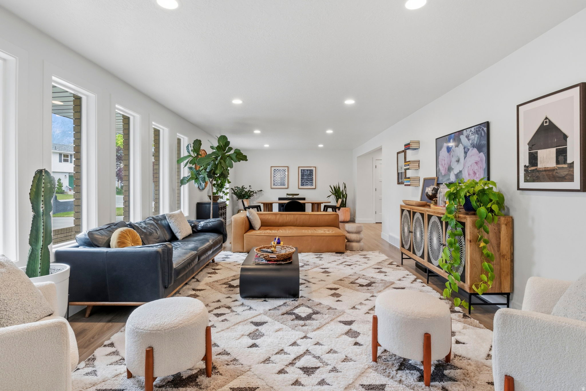 SHERWOOD HILLS - Residential