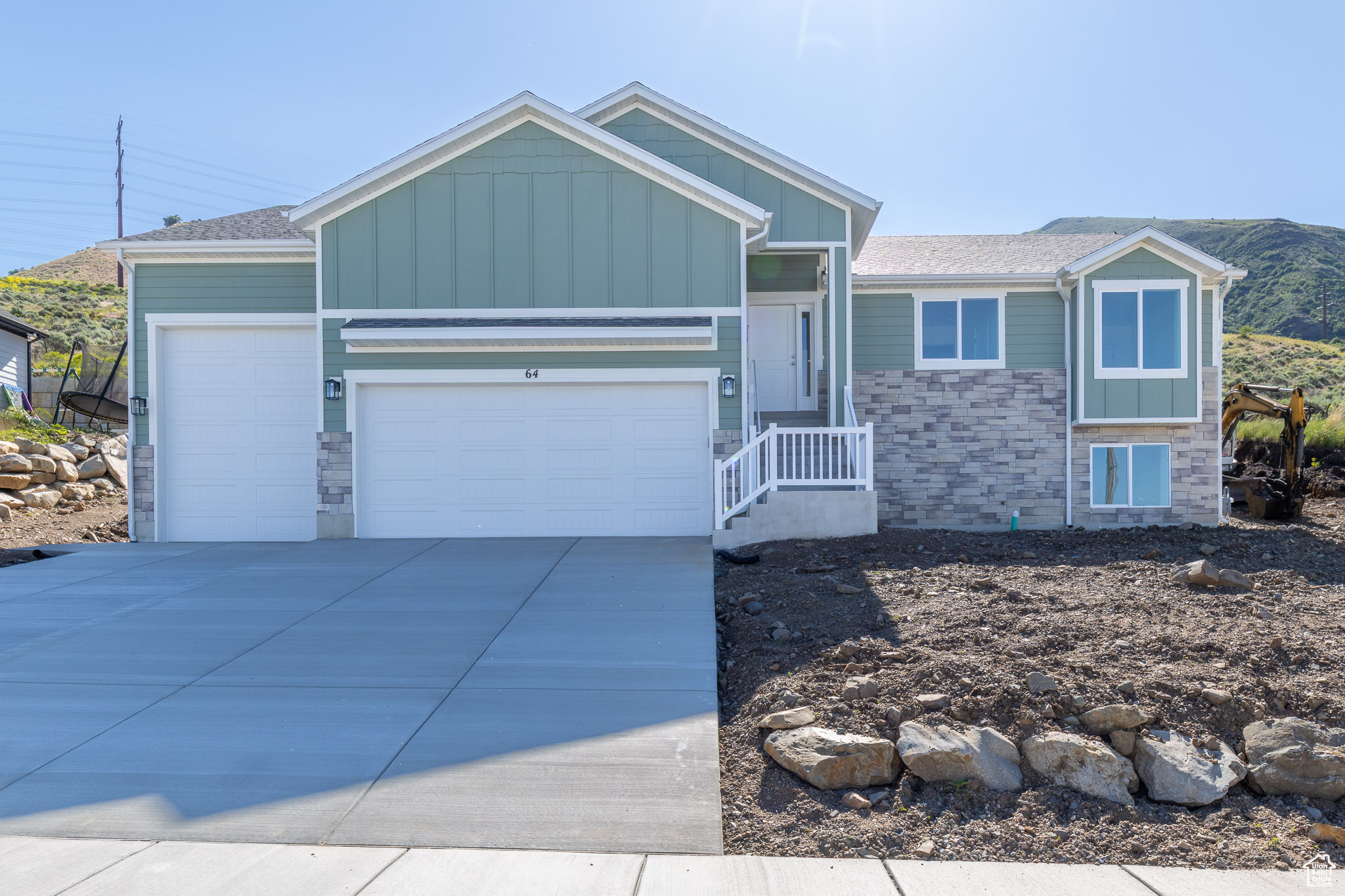 FOREST HILLS - Residential