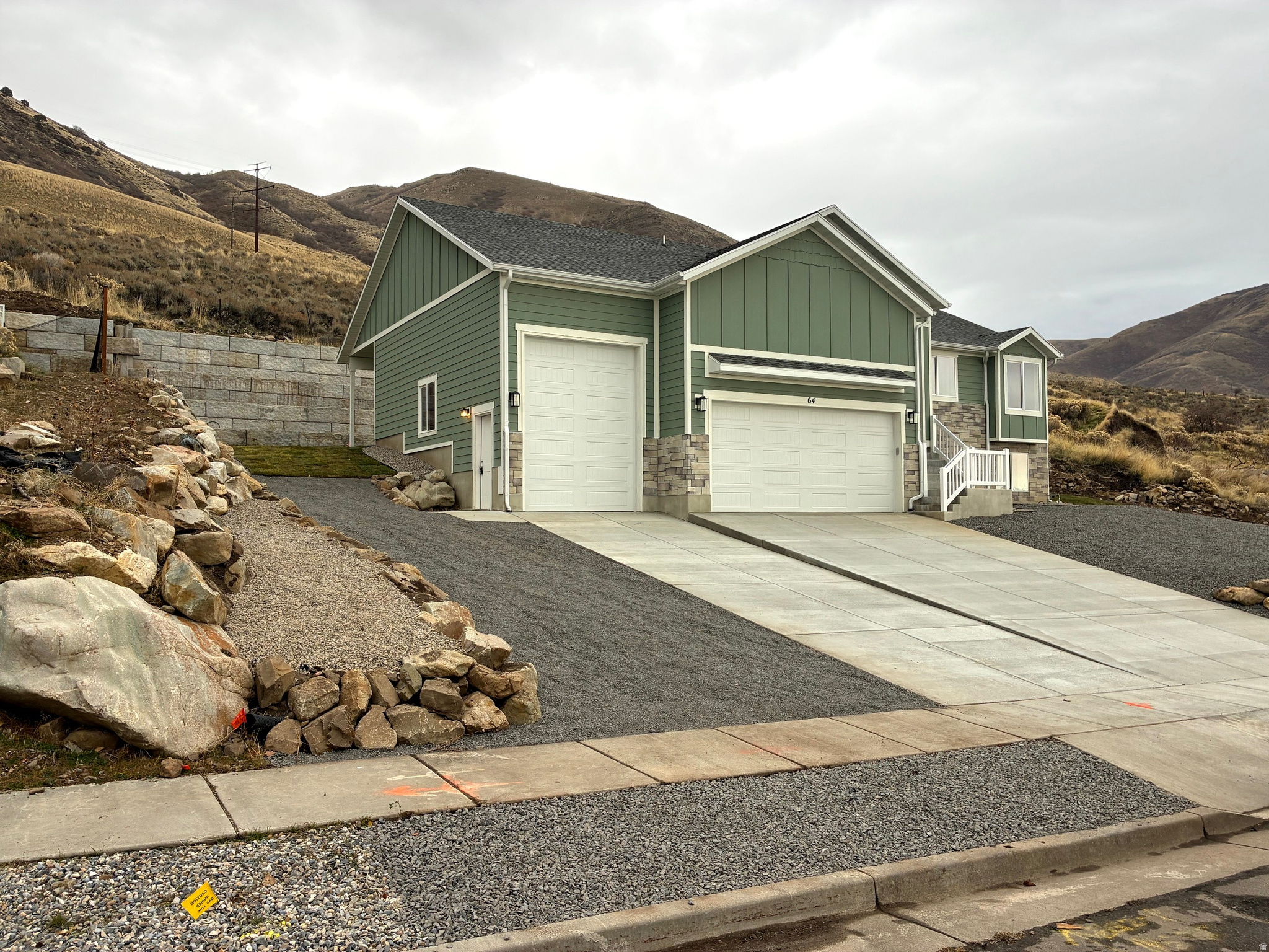 FOREST HILLS - Residential