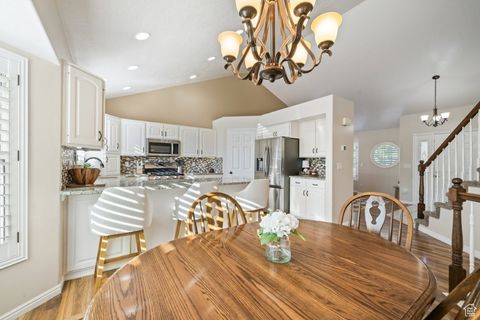 Tiny photo for 2537 N 1220 W, Clinton, UT 84015 (MLS # 2115268)