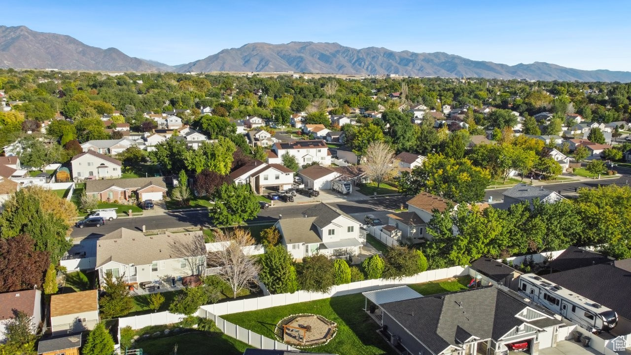 GOLDEN WEST VILLA - Residential
