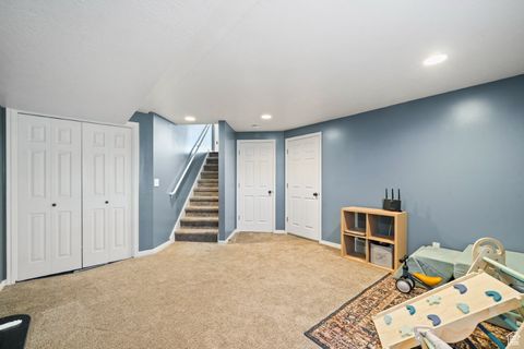 Tiny photo for 2537 N 1220 W, Clinton, UT 84015 (MLS # 2115268)