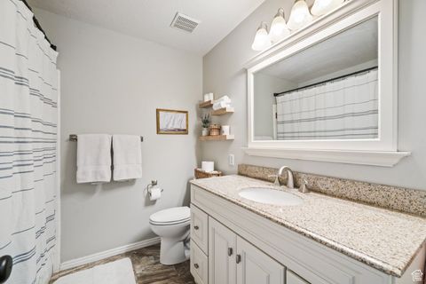 Tiny photo for 2537 N 1220 W, Clinton, UT 84015 (MLS # 2115268)