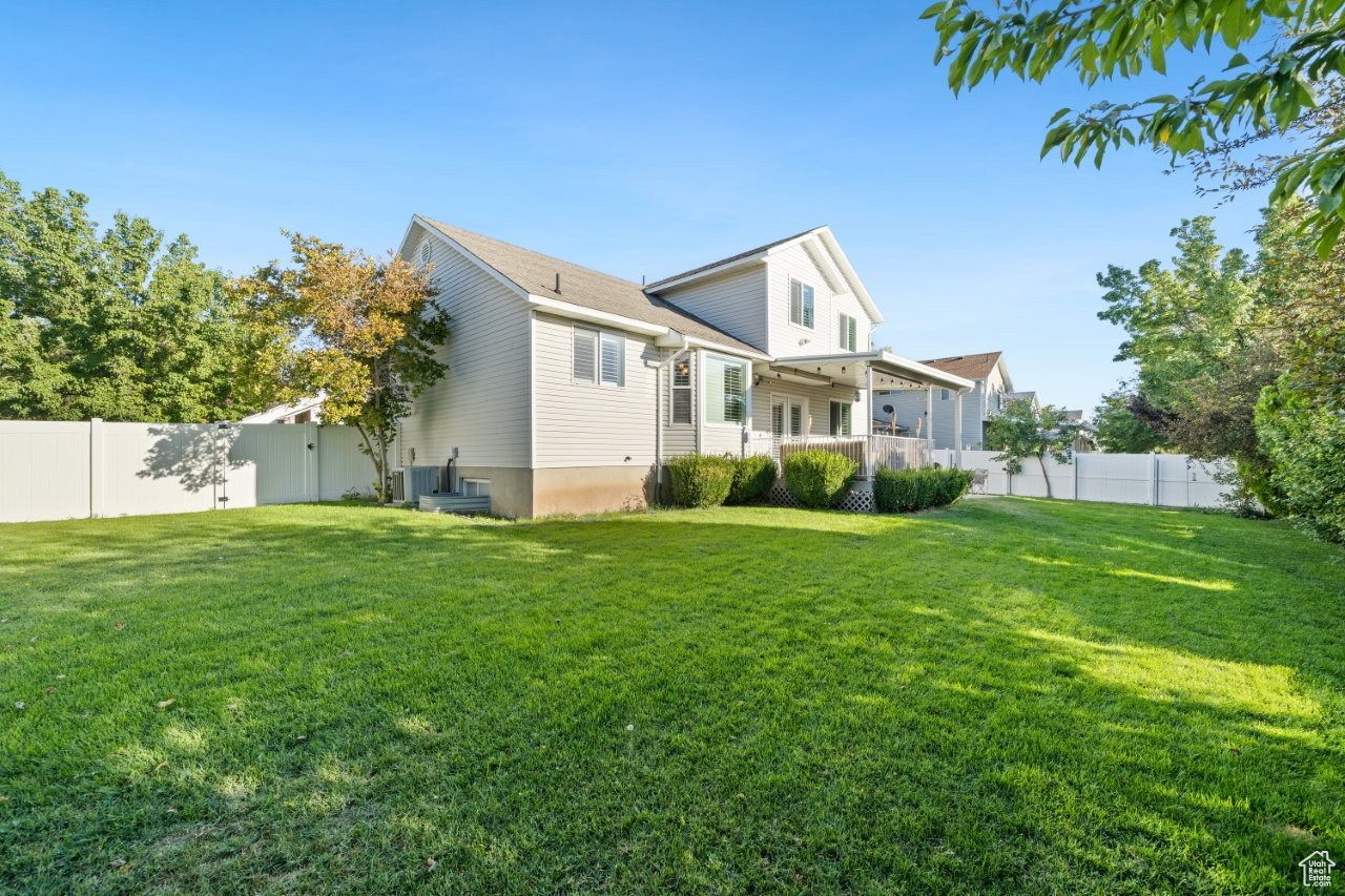 GOLDEN WEST VILLA - Residential