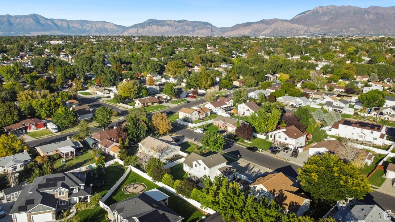 GOLDEN WEST VILLA - Residential
