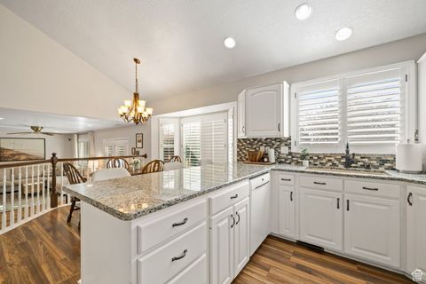 Tiny photo for 2537 N 1220 W, Clinton, UT 84015 (MLS # 2115268)