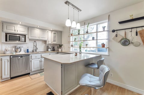 Tiny photo for 421 E 8220 S, Sandy, UT 84070 (MLS # 2178282)