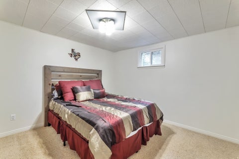 Tiny photo for 421 E 8220 S, Sandy, UT 84070 (MLS # 2178282)