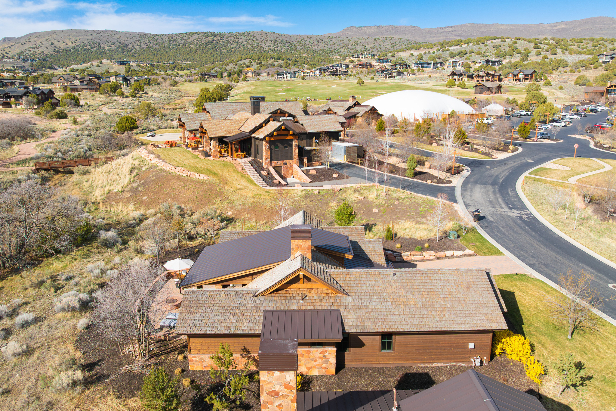 RED LEDGES - Residential