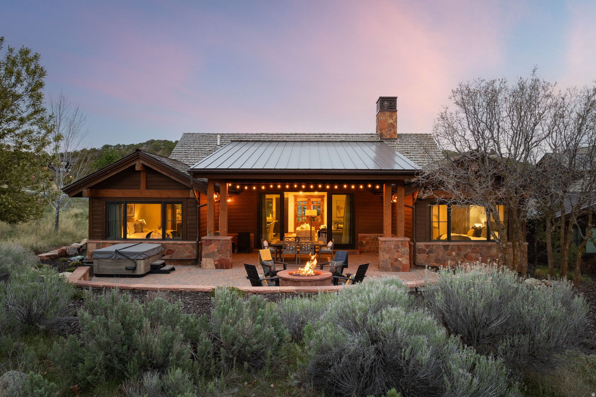 RED LEDGES - Residential