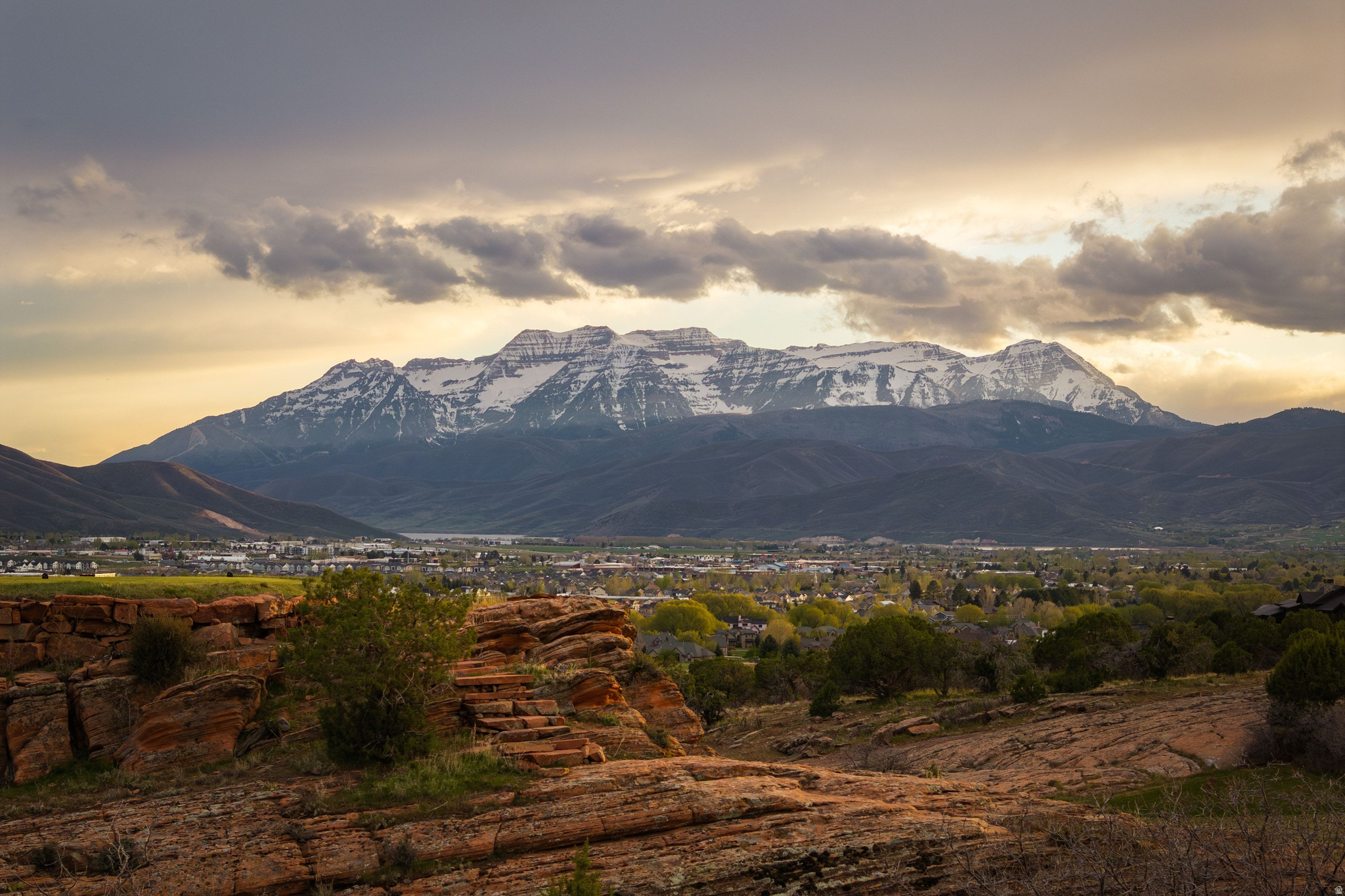 RED LEDGES - Residential