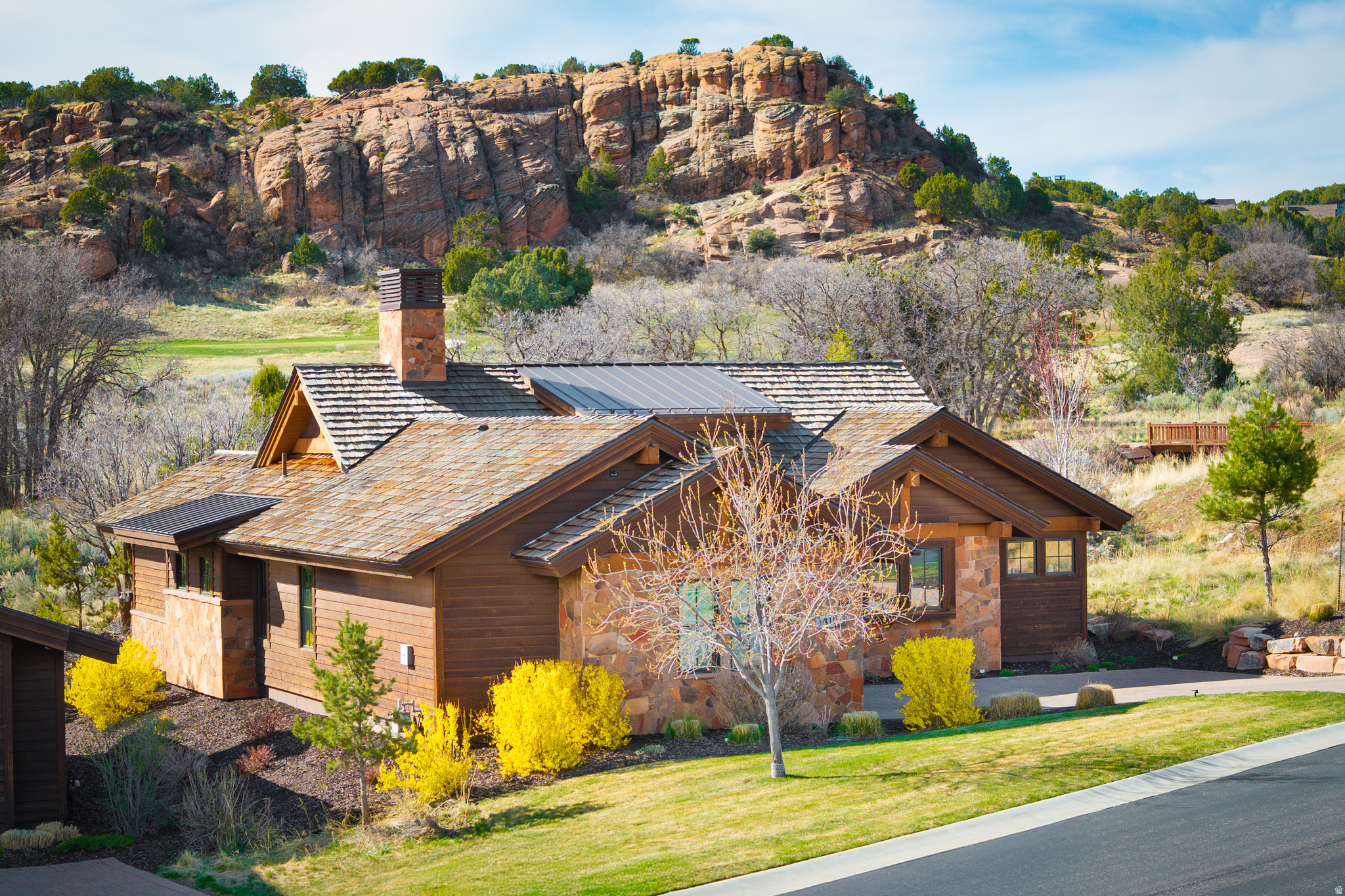 RED LEDGES - Residential