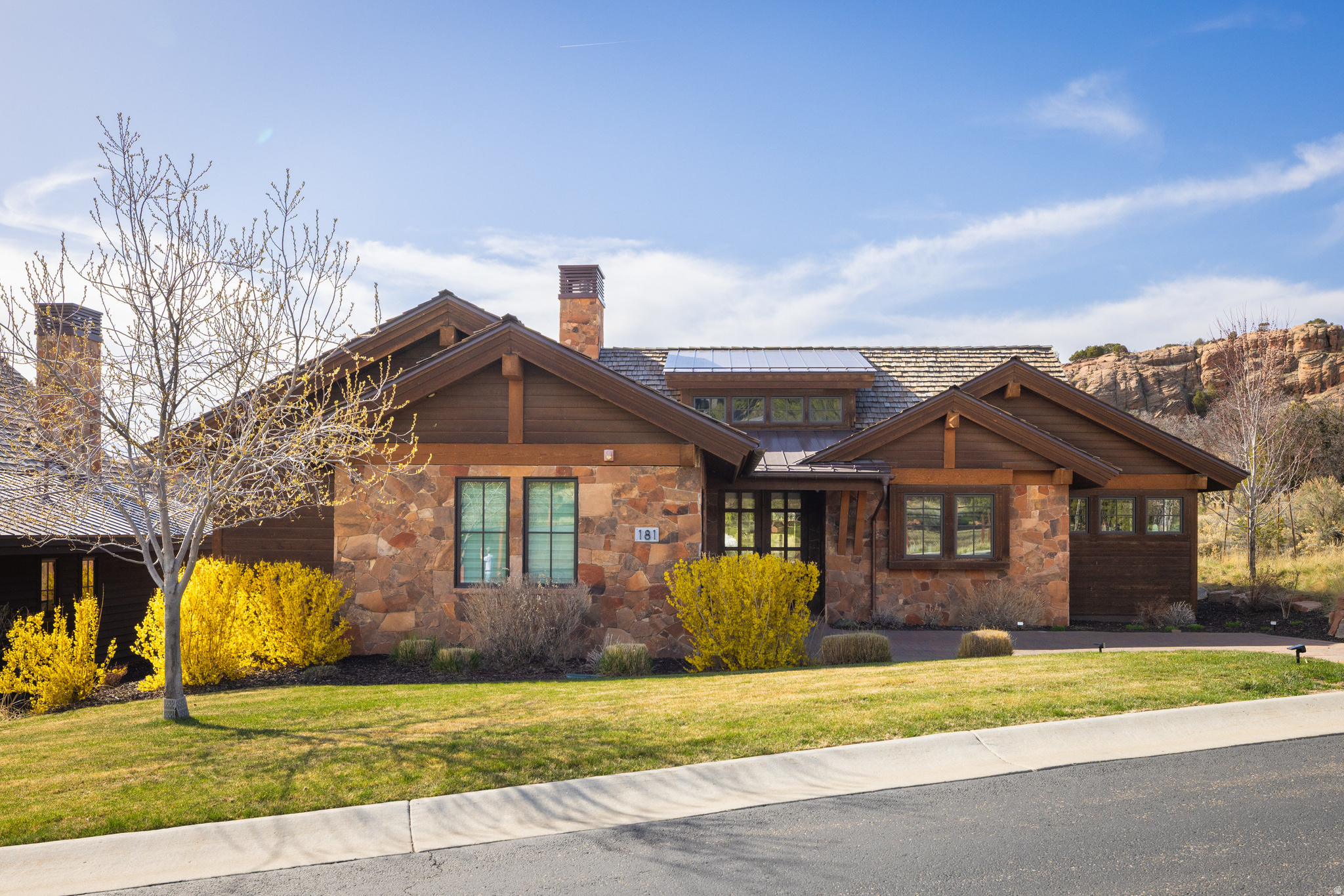RED LEDGES - Residential