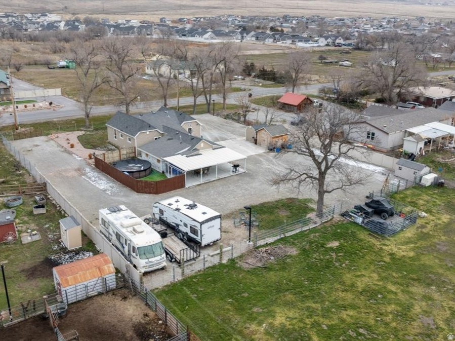 LANDSLIDE ESTATES - Residential