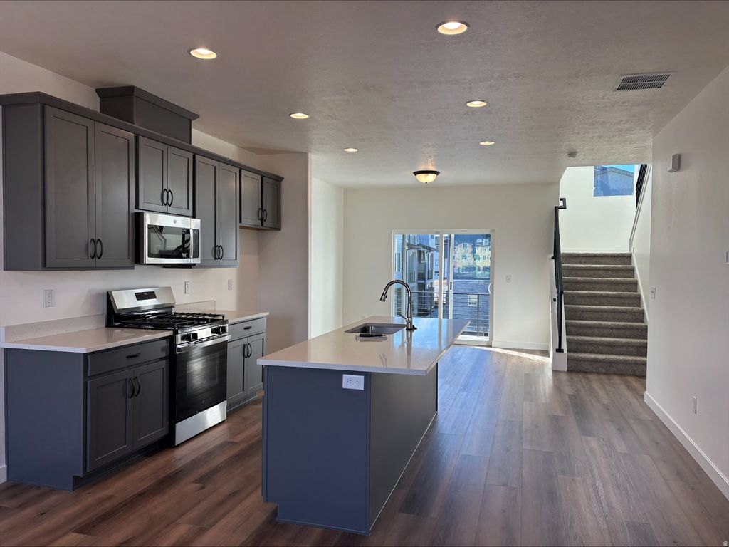 Photo of 503 S 800 W #408, American Fork, UT 84003 (MLS # 2140107)