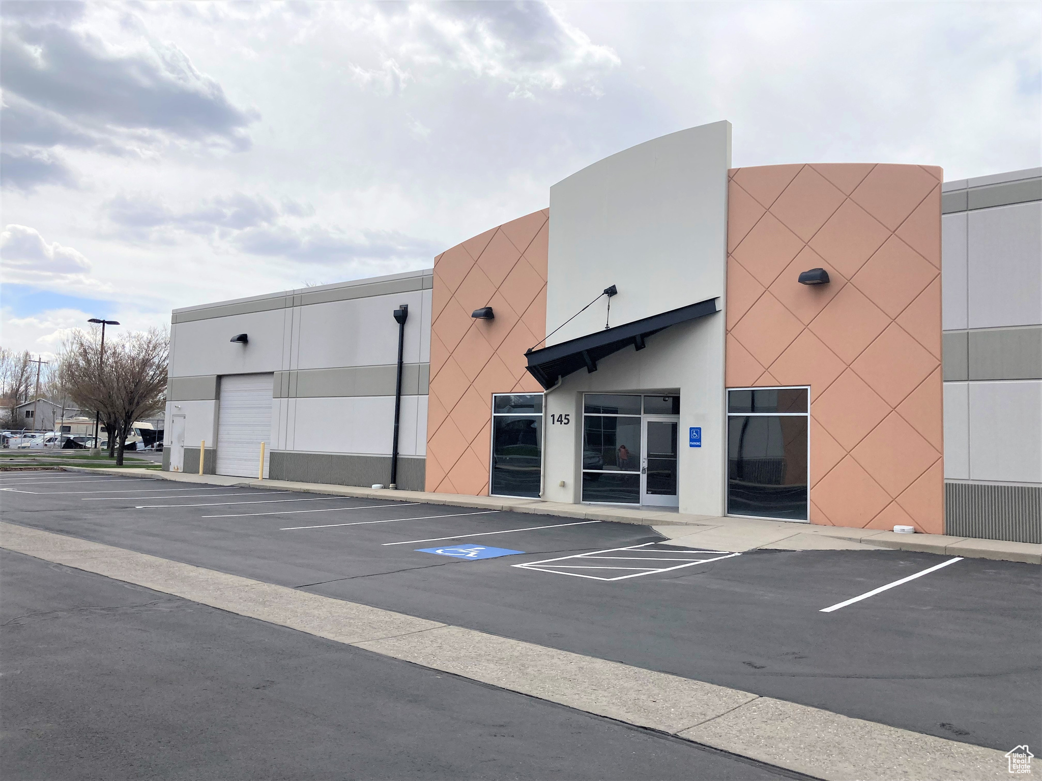 NORTH PARK INDUSTRIAL CONDO - Commercial Lease