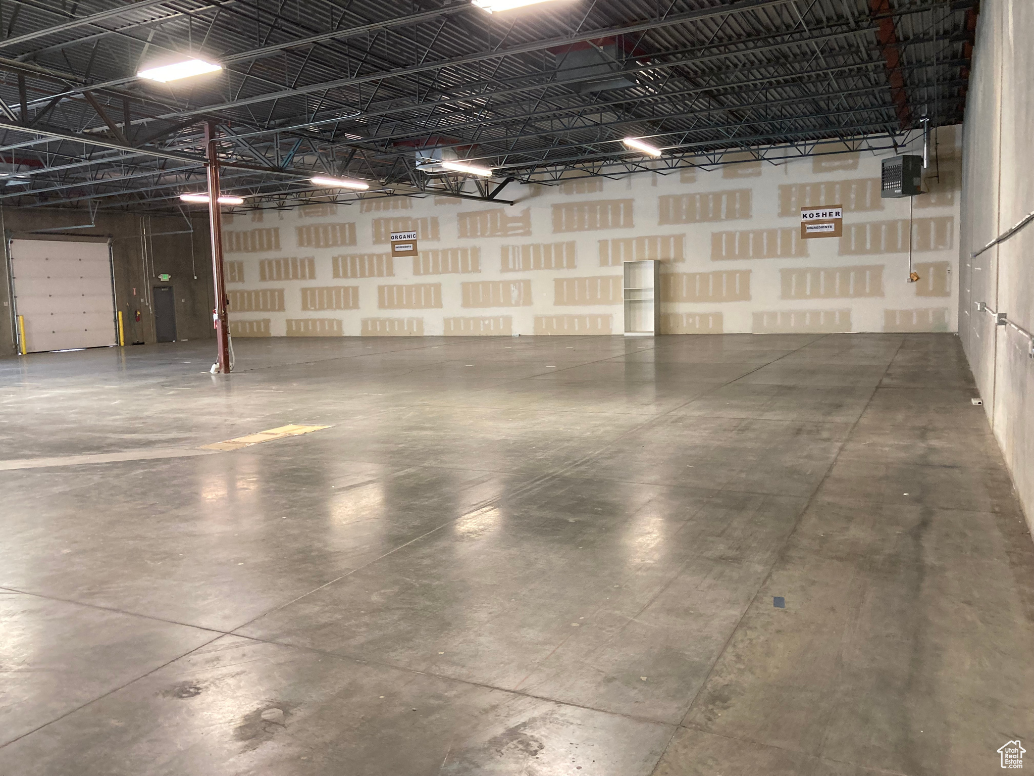 NORTH PARK INDUSTRIAL CONDO - Commercial Lease