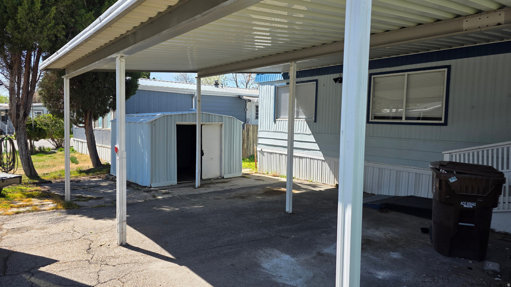 CAMELOT MANUFACTURED HOME COMMUNITY - Residential