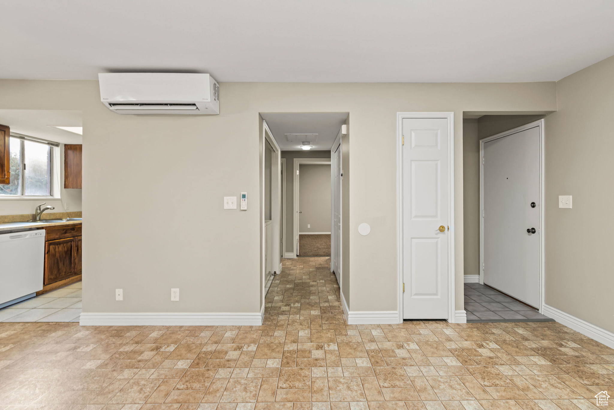 HEARTHWOOD CONDO - Residential