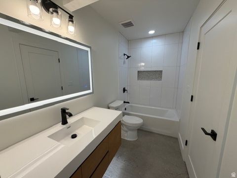 Tiny photo for 7277 S 525 E, Midvale, UT 84047 (MLS # 2154631)
