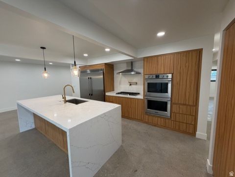 Tiny photo for 7277 S 525 E, Midvale, UT 84047 (MLS # 2154631)