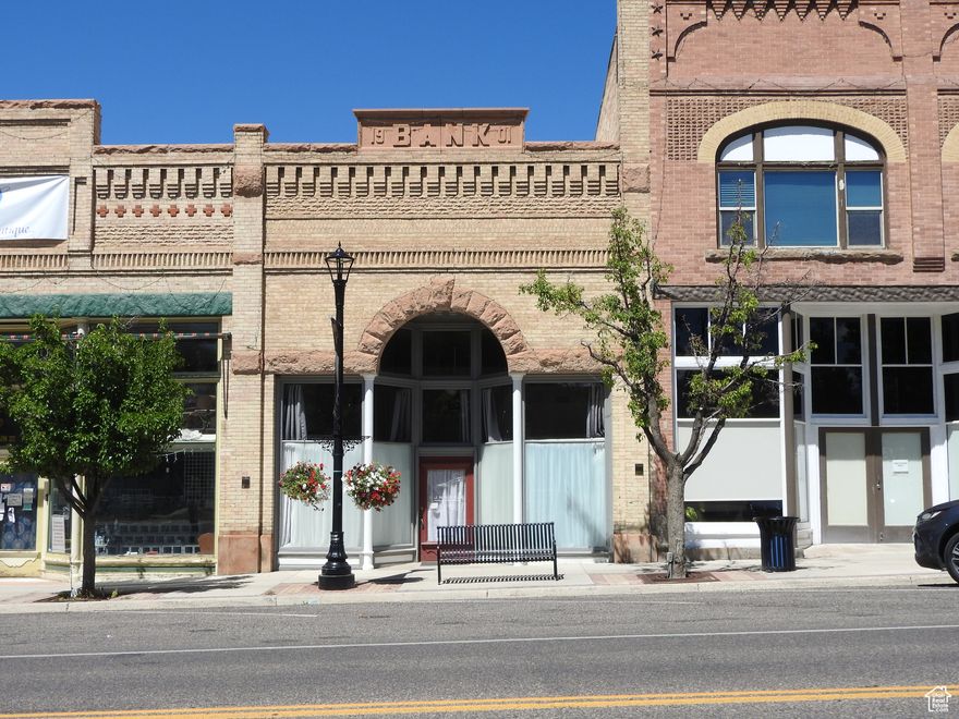 Here is a chance to own a piece of history of Mount Pleasant. Property has been updated and currently leased to a photography business. Call to schedule an appointment for showing. Great location on main street. Has been appraised. Buyer to verify all information.