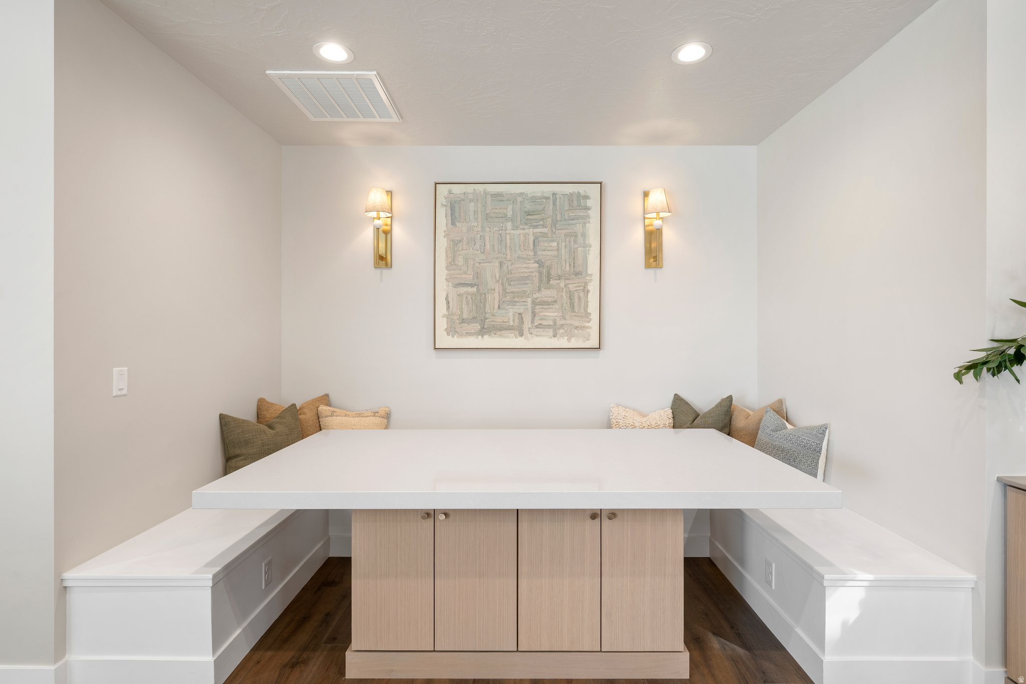 DESERT COLOR RESORT - Residential