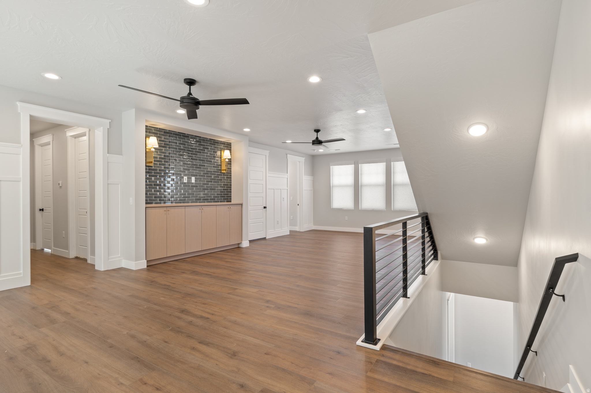 DESERT COLOR RESORT - Residential