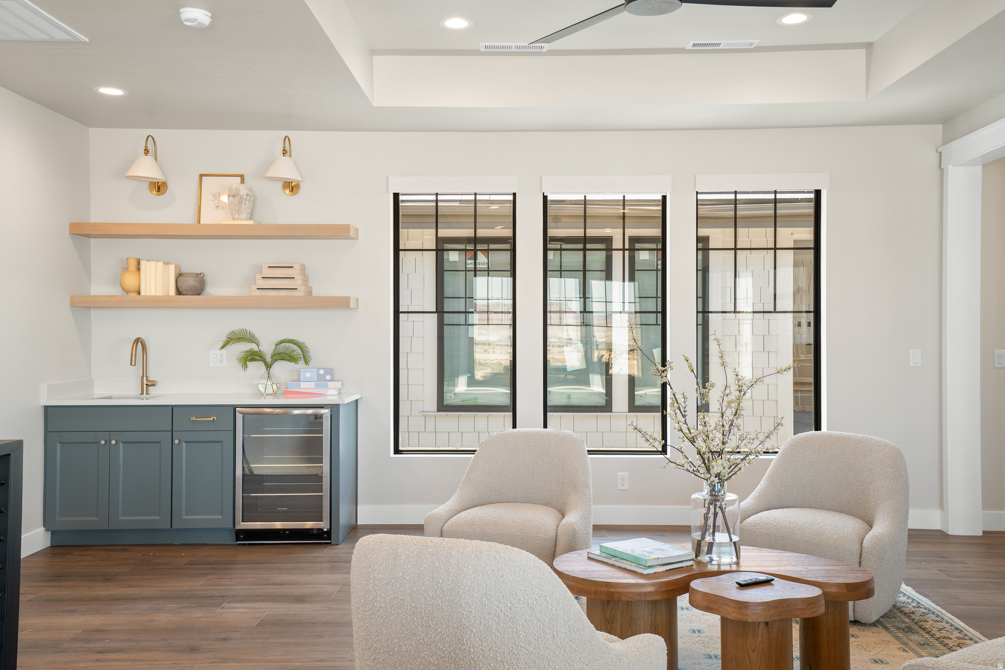 DESERT COLOR RESORT - Residential