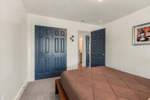 Tiny photo for 952 E 100 N, Hyde Park, UT 84318 (MLS # 2186974)