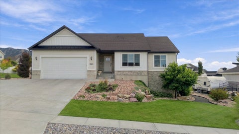 Tiny photo for 952 E 100 N, Hyde Park, UT 84318 (MLS # 2186974)