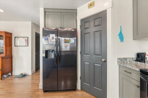 Tiny photo for 952 E 100 N, Hyde Park, UT 84318 (MLS # 2186974)