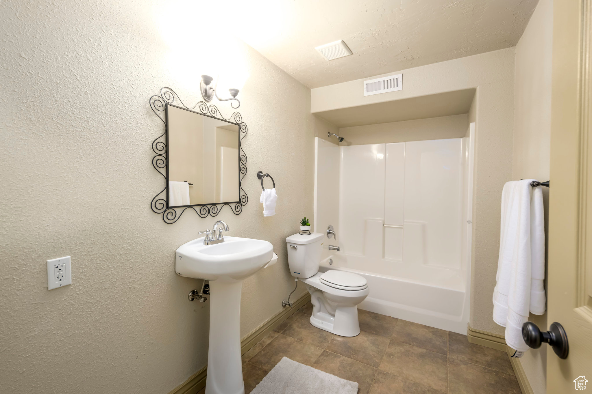 LEGACY RANCH PLAT E - Residential