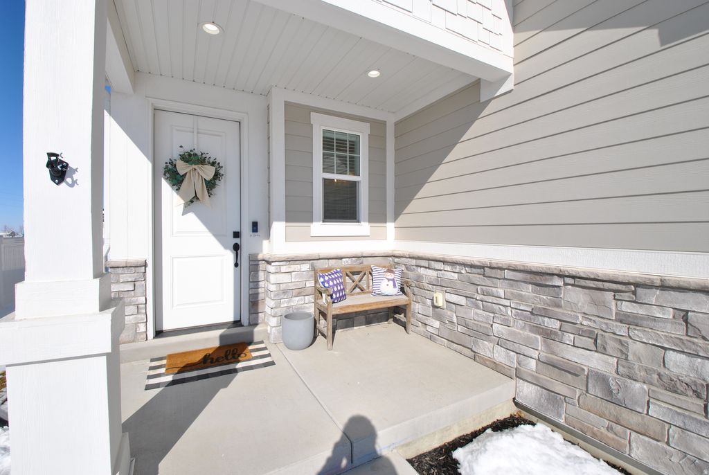 Photo of 795 W 440 N, Smithfield, UT 84335 (MLS # 2139073)