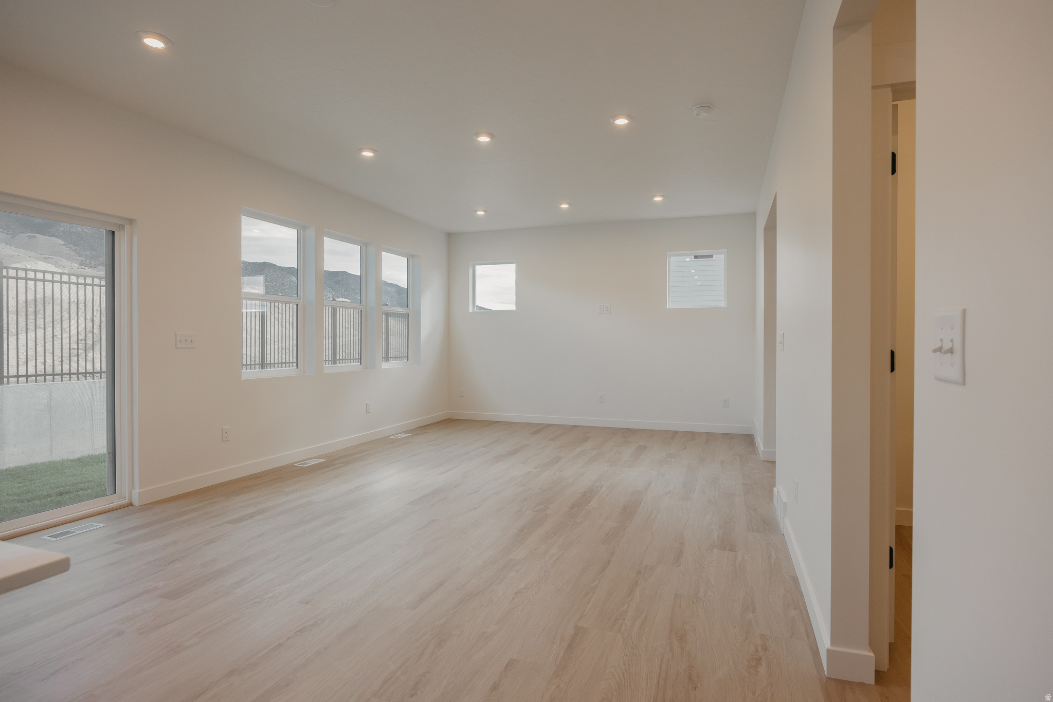 3590 N STALLION ST 352